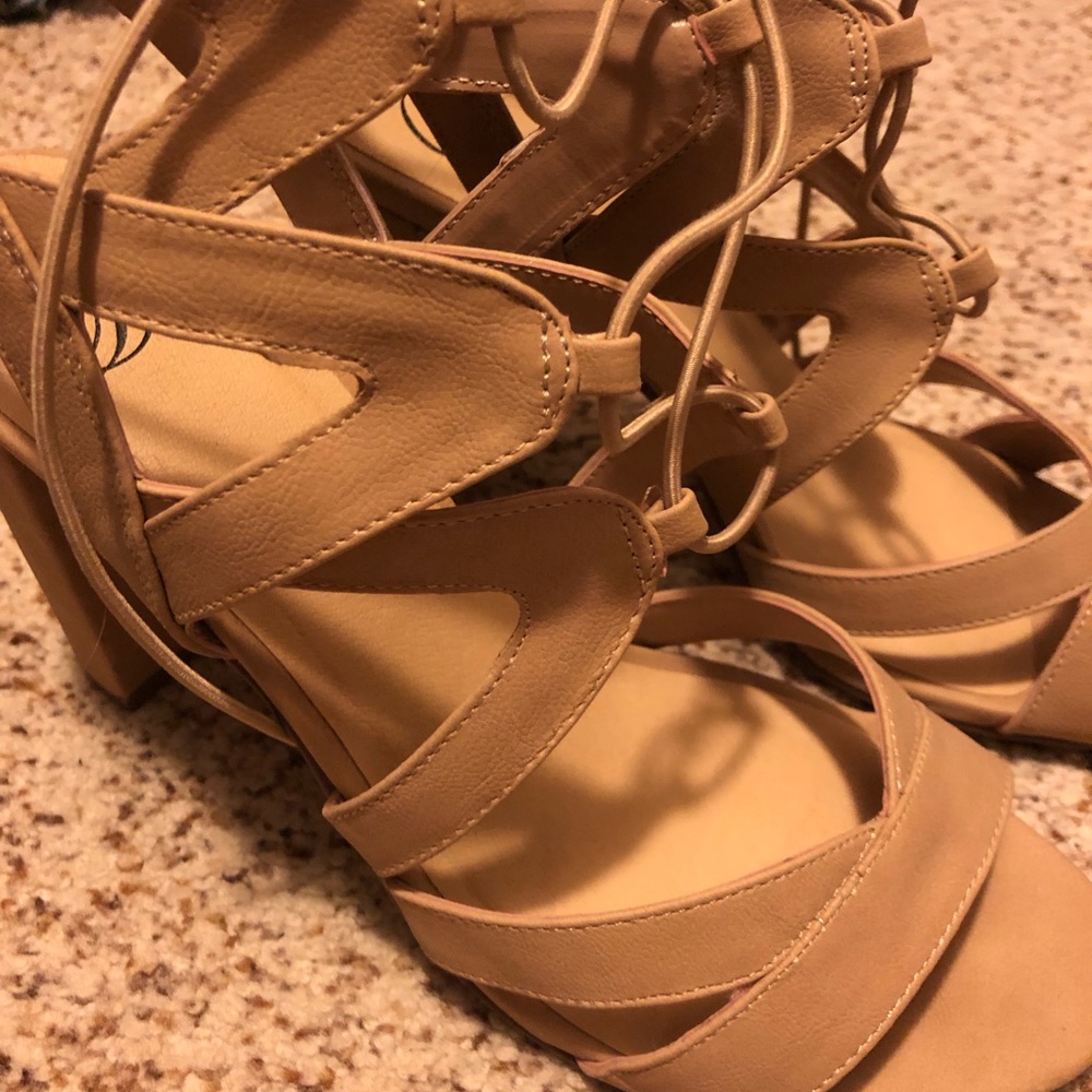 Tan Heels
